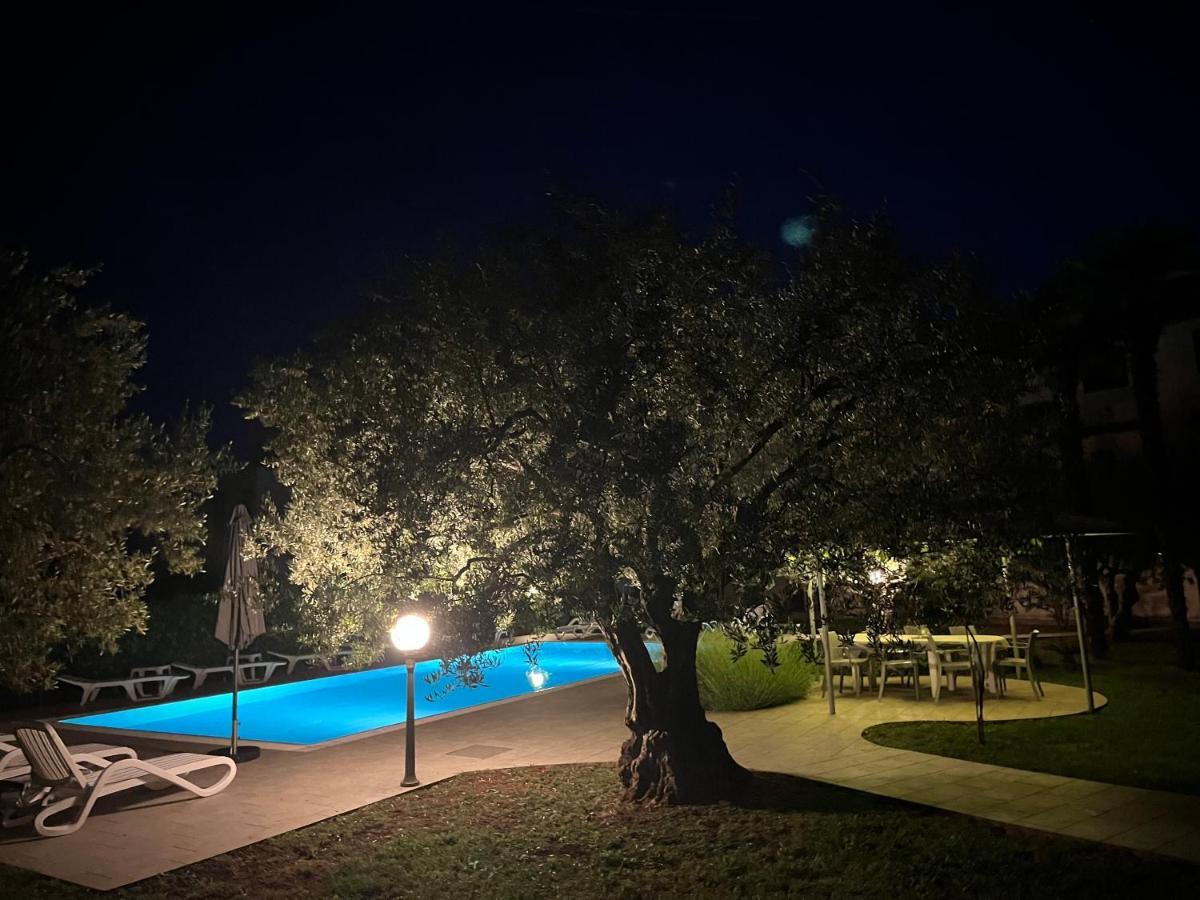 Bed and Breakfast Pansion Margerita Poreč Exterior foto