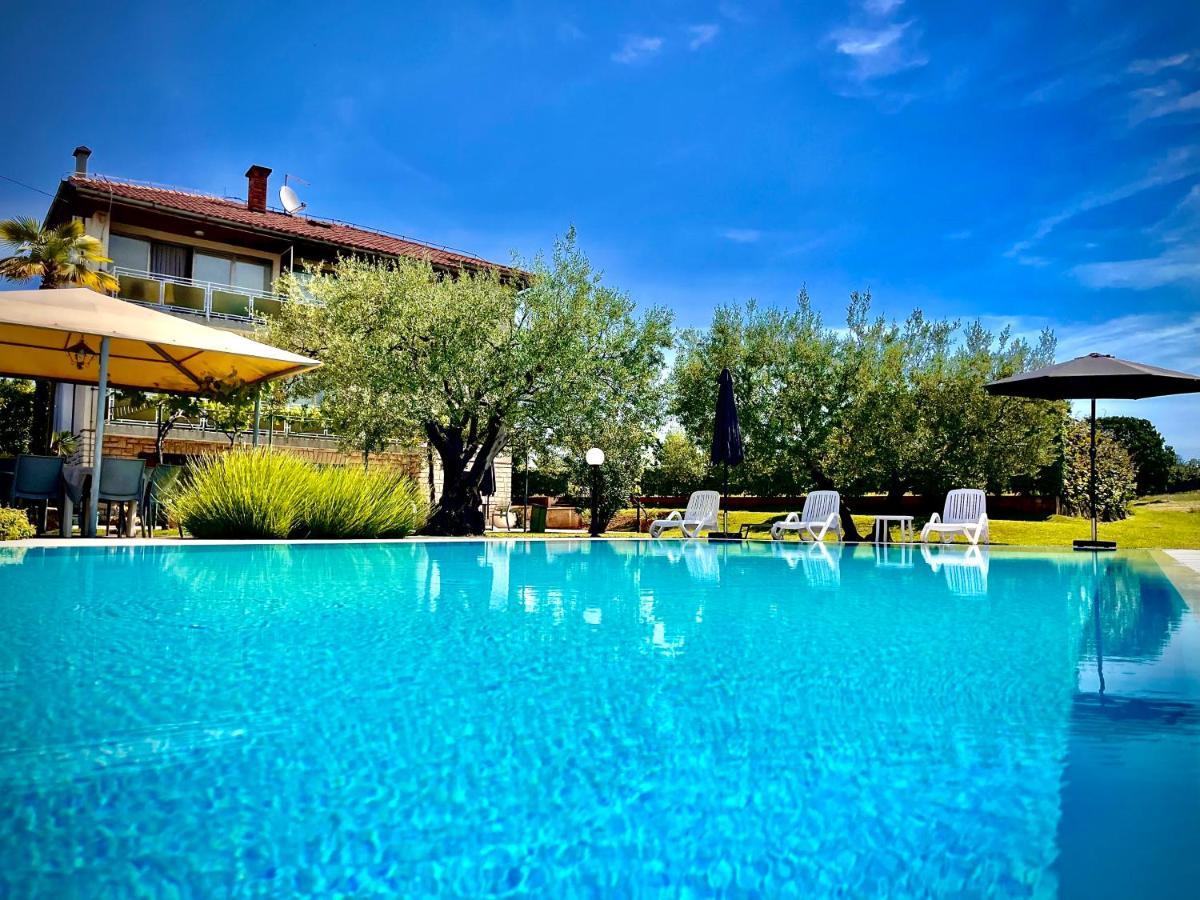 Bed and Breakfast Pansion Margerita Poreč Exterior foto