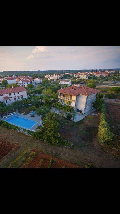 Bed and Breakfast Pansion Margerita Poreč Exterior foto